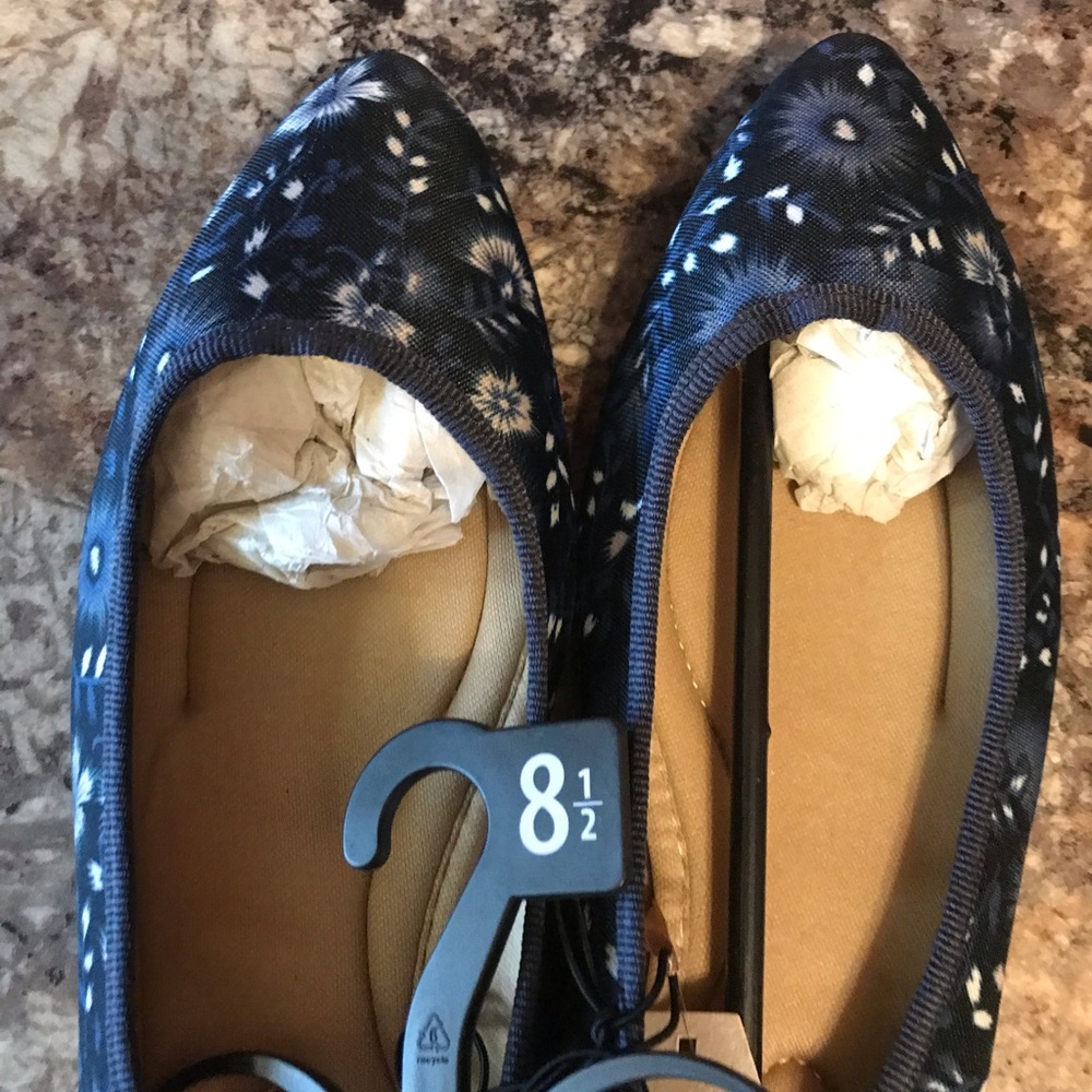 Floral flat slip on shoes,  new with tags